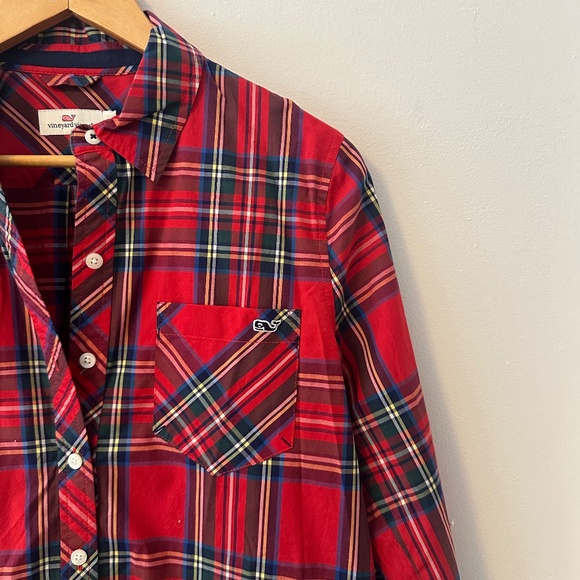 Vineyard Vines Women's Merry Plaid Relaxed Button Down | Size 6 - Picture 2 of 8